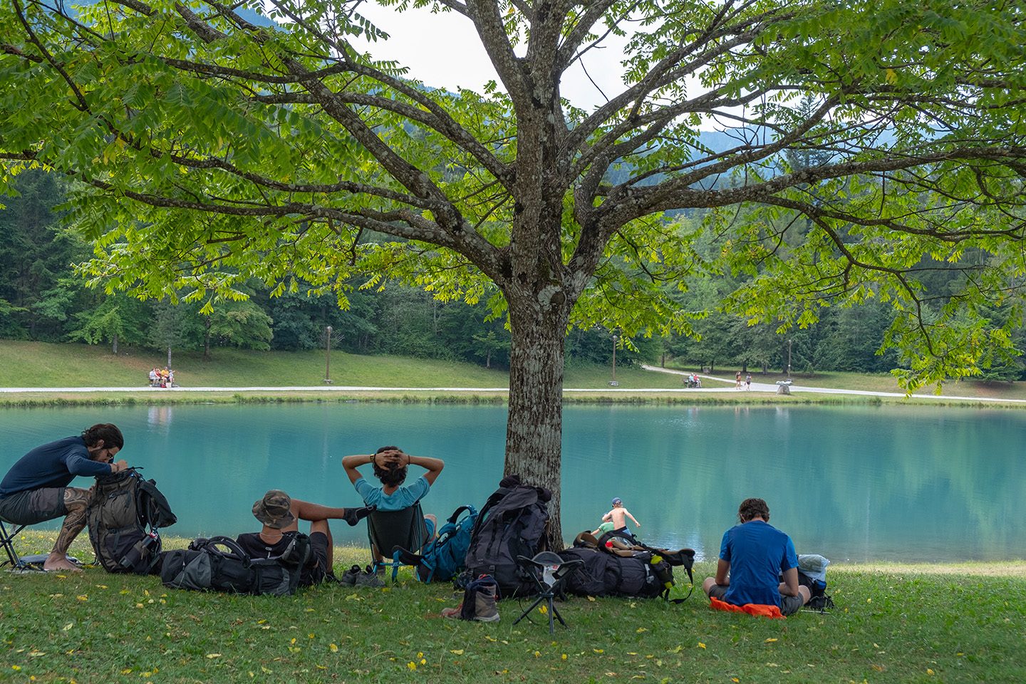 © Détente au lac aux Dames - Christian Martelet