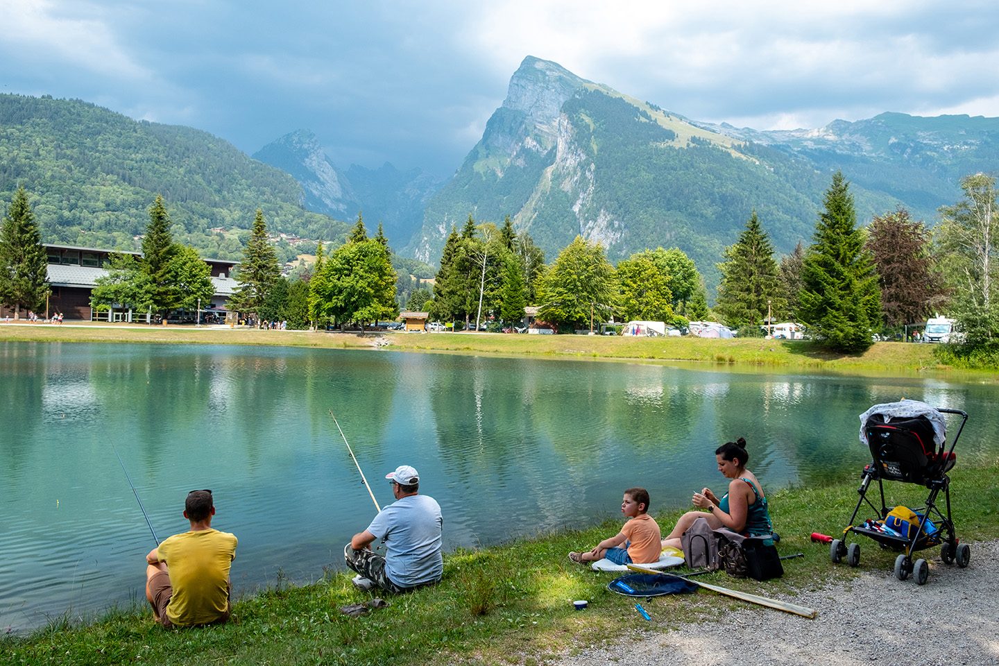 © Pêche au lac aux dames - Christian Martelet