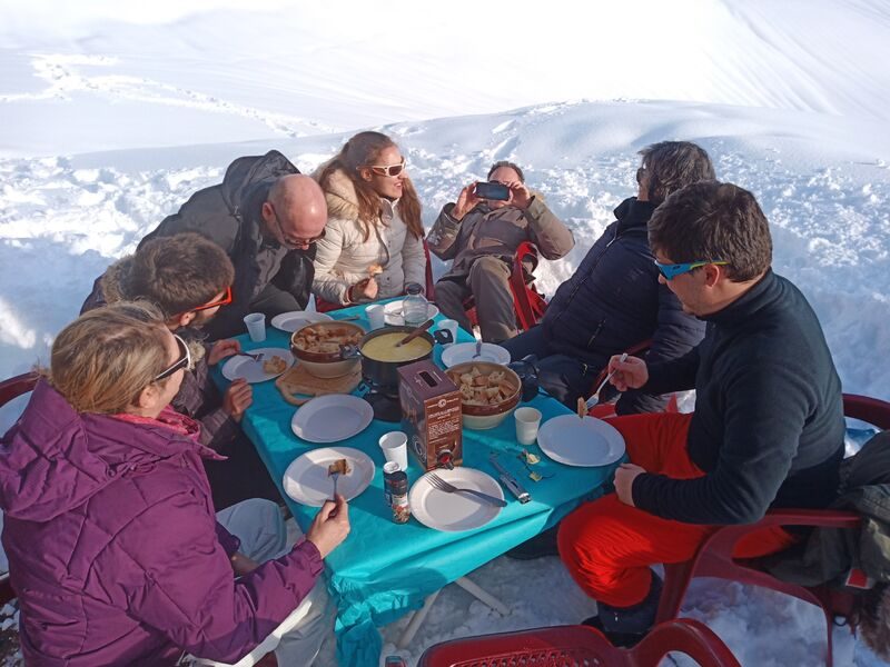 © Journée raquettes avec fondue Suisse - Mathias Mercier