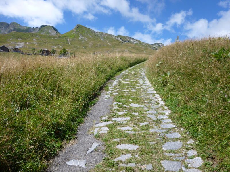 © Montée des Pavés - Praz de Lys Sommand Tourisme