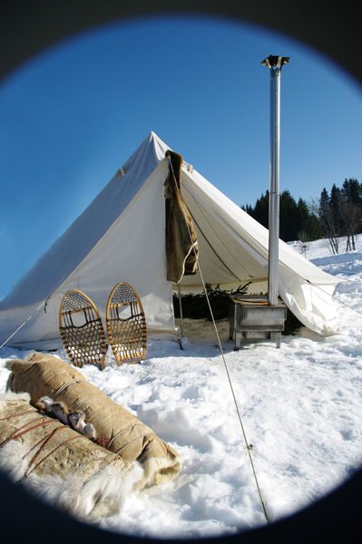 © Tour du Roc d'Enfer en Tipi d'expédition - Vecteur Montagne