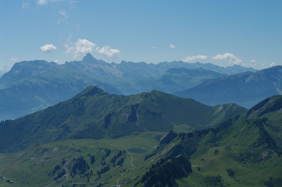 © Sommets enneigés à Praz de Lys Sommand - Praz de Lys Sommand Tourisme