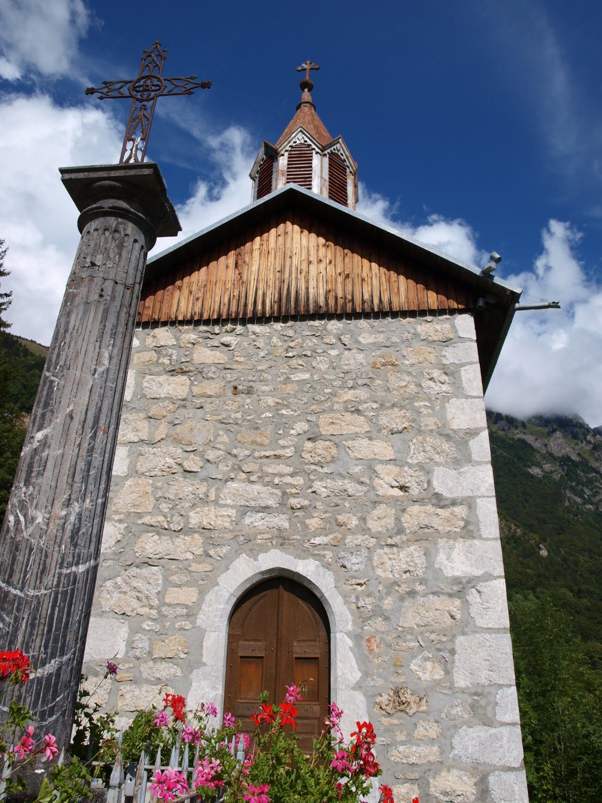 © Chapelle St Grat - Praz de Lys Sommand Tourisme