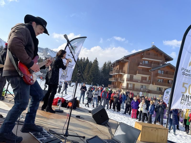 © La Fest'Hiv de Praz de Lys Sommand - Praz de Lys Sommand Tourisme