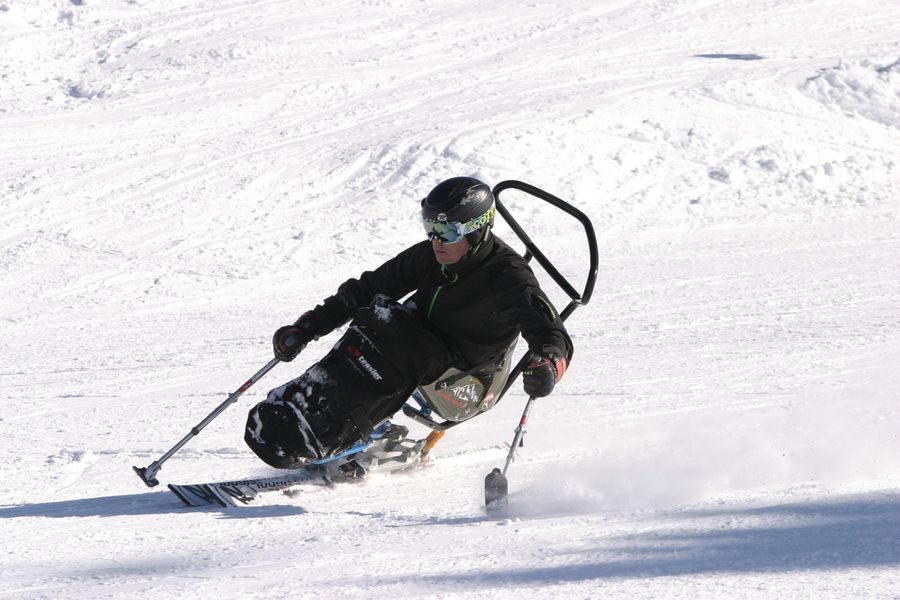 © Dualski sur le domaine skiable de Praz de Lys Sommand - Cyril Noel