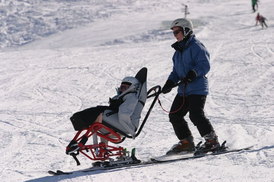 © Dualski piloté Praz de Lys Sommand - Cyril Noel