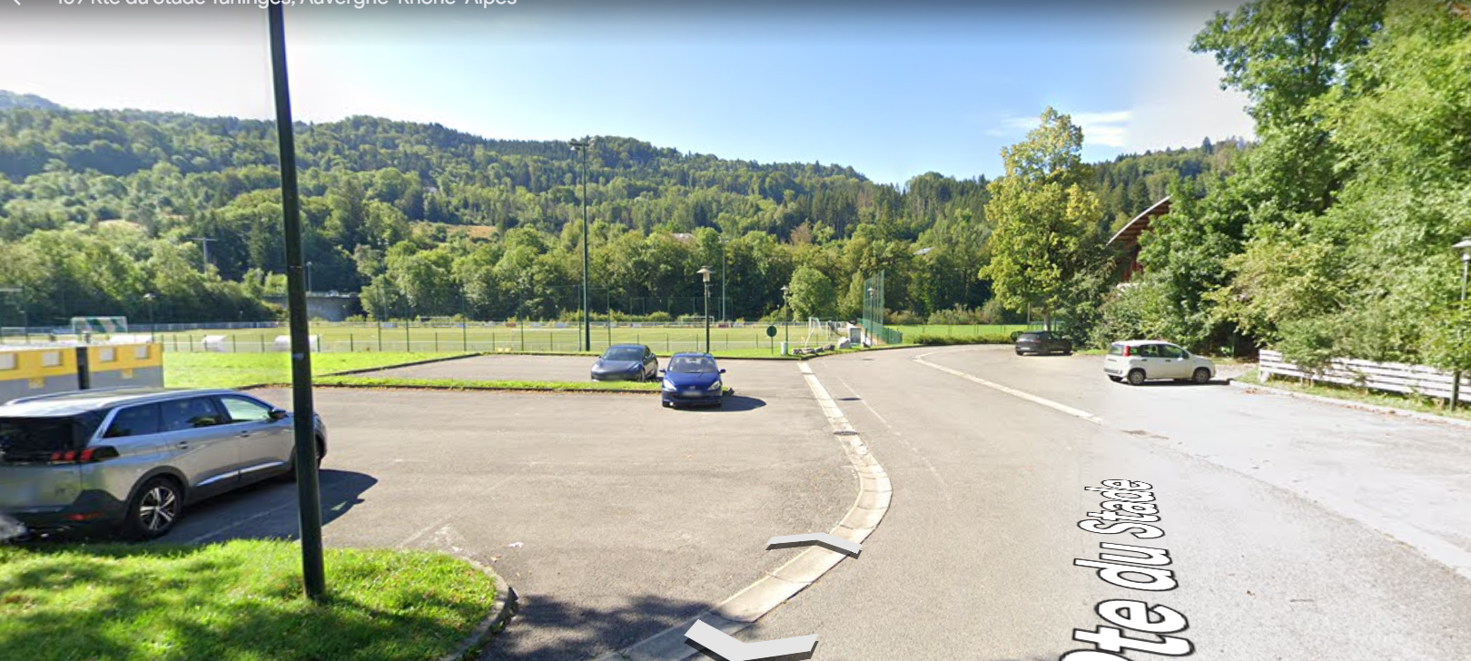 © Parking Complexe sportif - Google earth