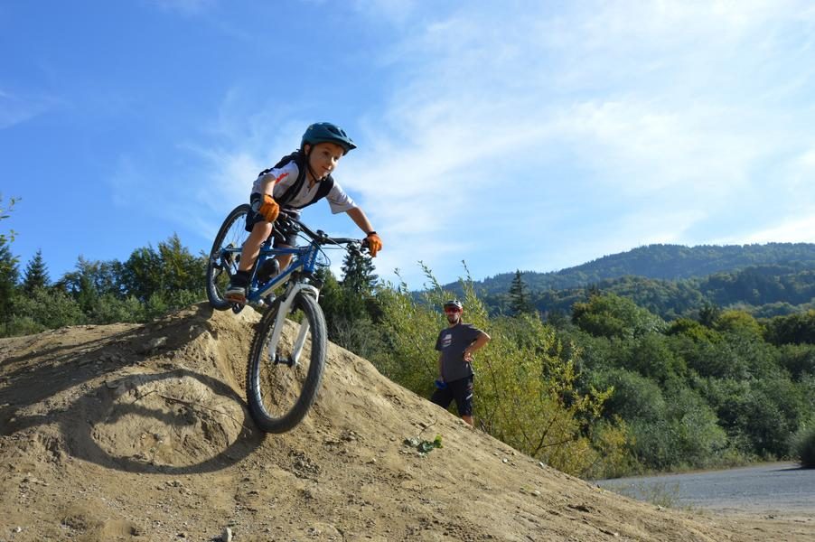 © Cours de vtt pour enfants - Bike Experience