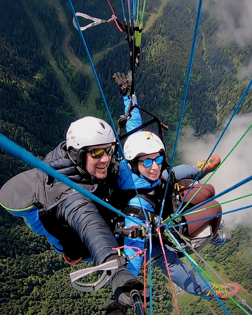 © bapteme de parapente - Les Hirondailes