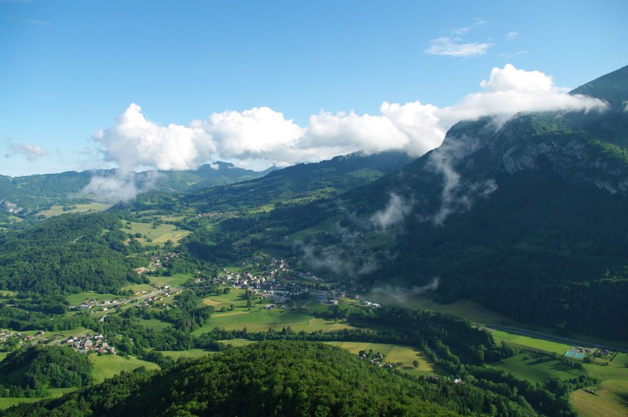 Depuis le Viaduc vers Dessy