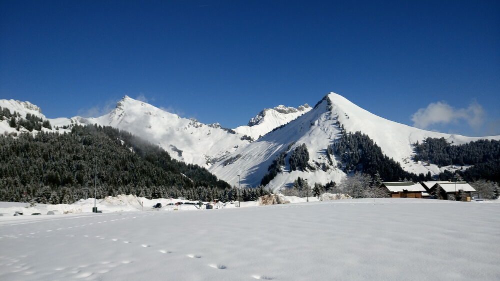 Le Col de la Ramaz depuis le Praz de Lys